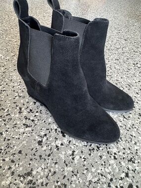 Dolce Vita suede wedge Gillie black Boots women’s size 7 pre owned